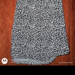 Old Navy Black and White Leopard A-Line Skirt